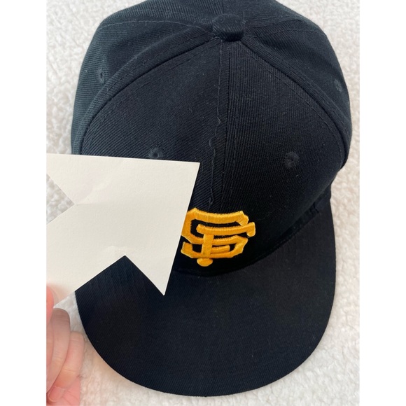 NEW ERA • Black/Golden Orange SF Giants MLB Classic Baseball Hat - Picture 13 of 15